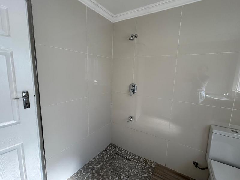 To Let 2 Bedroom Property for Rent in Wynberg Western Cape